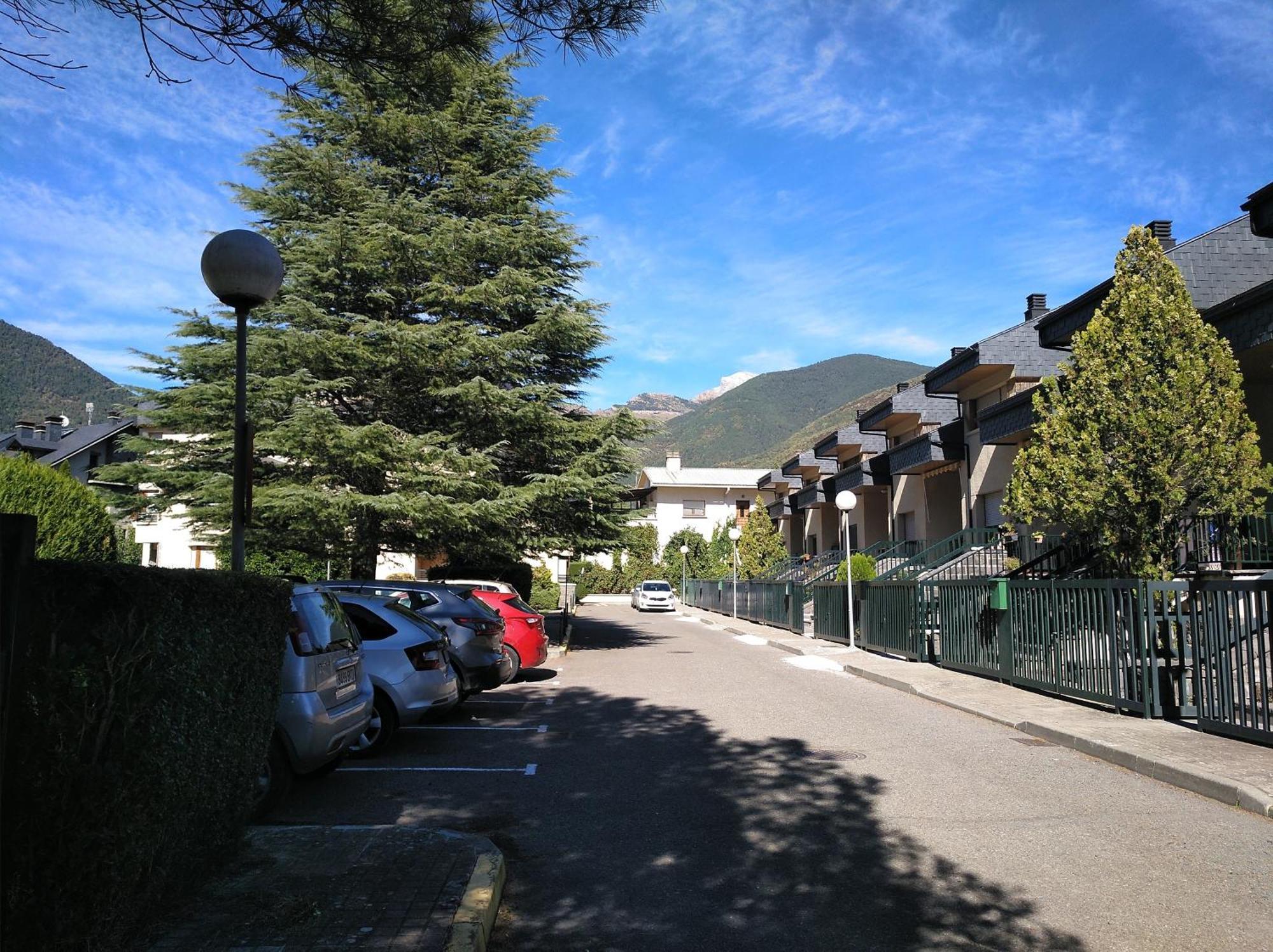 Tena Biescas Tourist Home Exterior photo